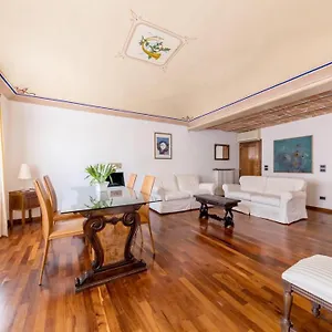  Appartamento Royal Domus - Via Mazzini